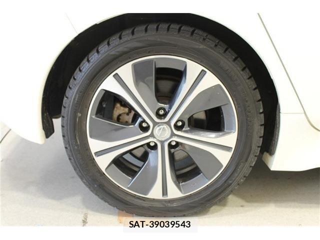 Nissan LEAF 2017-12 7501201-22