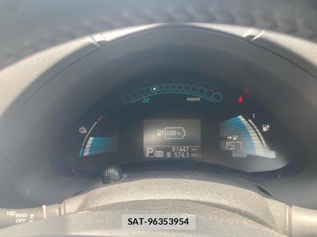 Nissan LEAF 2017-07 7501203-15