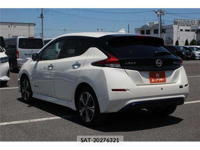 Nissan LEAF 2021-10 7508959-11