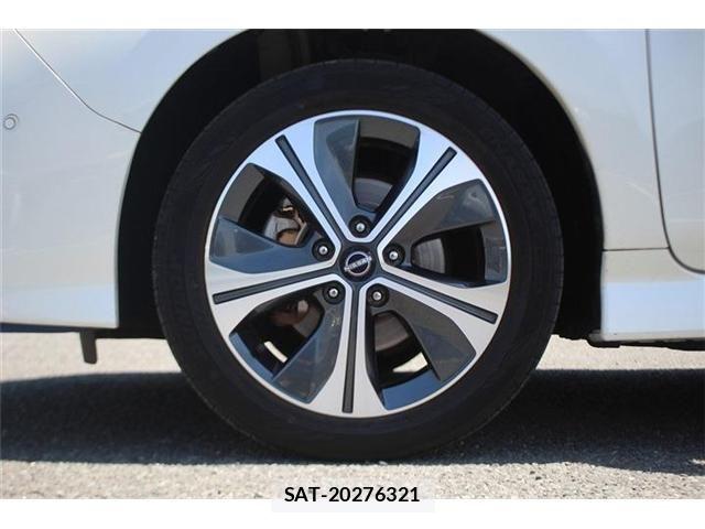 Nissan LEAF 2021-10 7508959-16