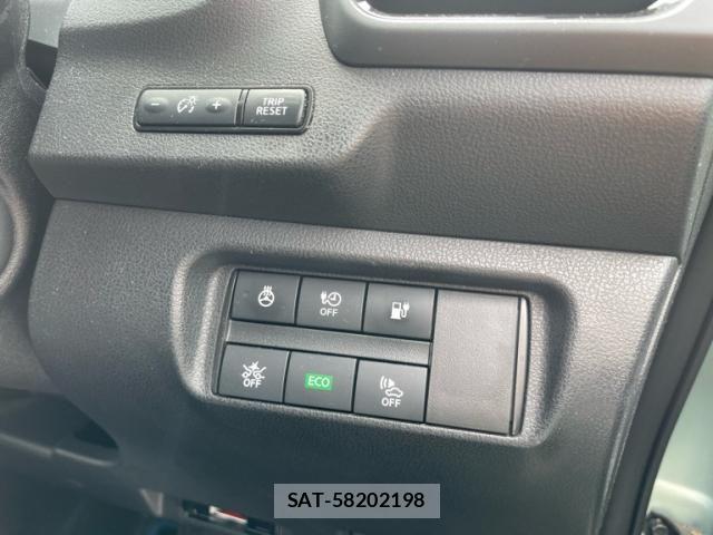 Nissan LEAF 2018-08 7501202-15