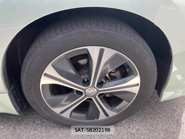 Nissan LEAF 2018-08 7501202-4