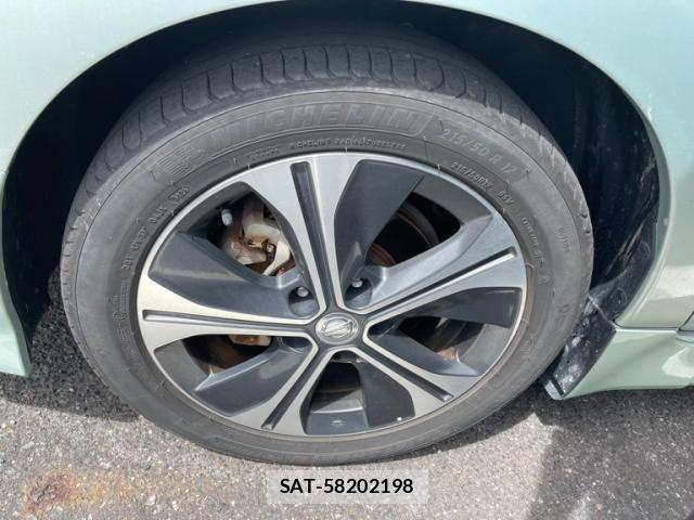 Nissan LEAF 2018-08 7501202-7