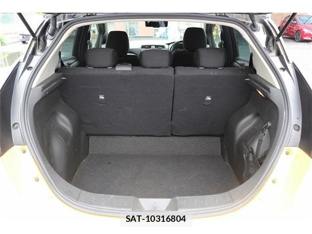 Nissan LEAF 2018-10 7562332-26