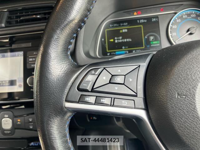 Nissan LEAF 2019-08 7562331-16