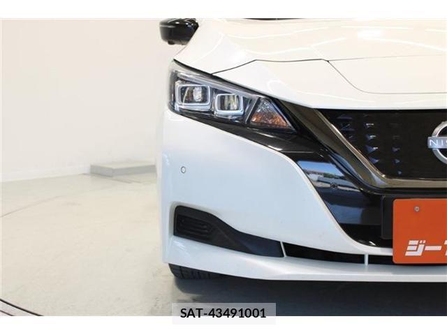 Nissan LEAF 2021-12 7562330-15