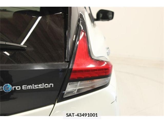 Nissan LEAF 2021-12 7562330-17