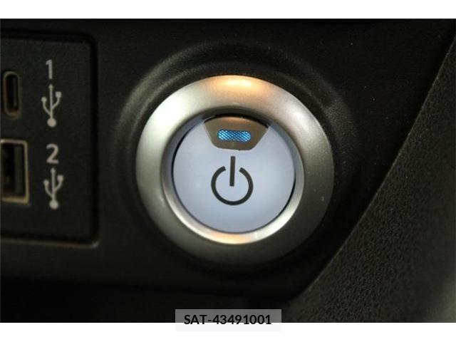 Nissan LEAF 2021-12 7562330-1