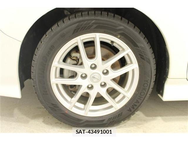 Nissan LEAF 2021-12 7562330-24