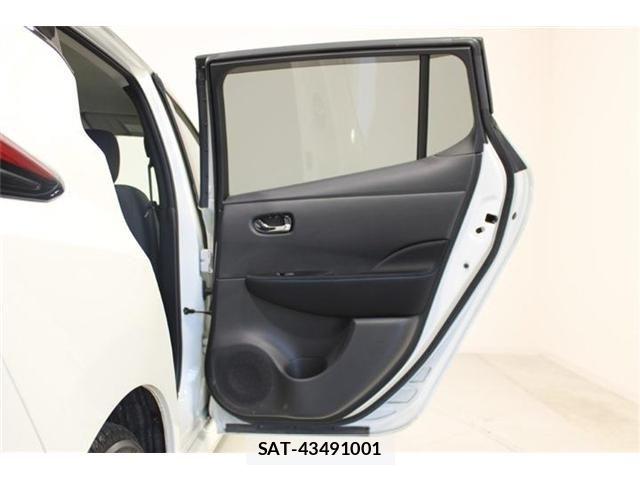 Nissan LEAF 2021-12 7562330-29