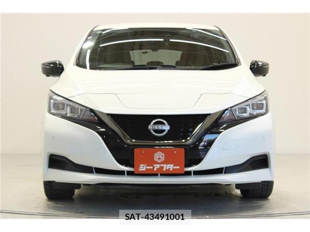 Nissan LEAF 2021-12 7562330-6