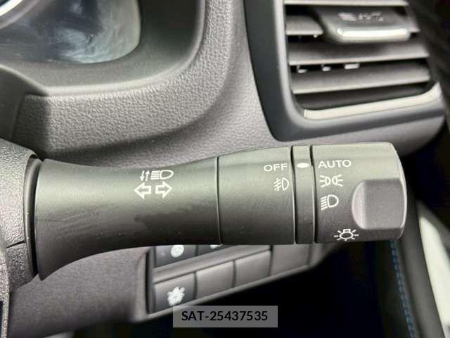 Nissan LEAF 2022-01 7562329-16