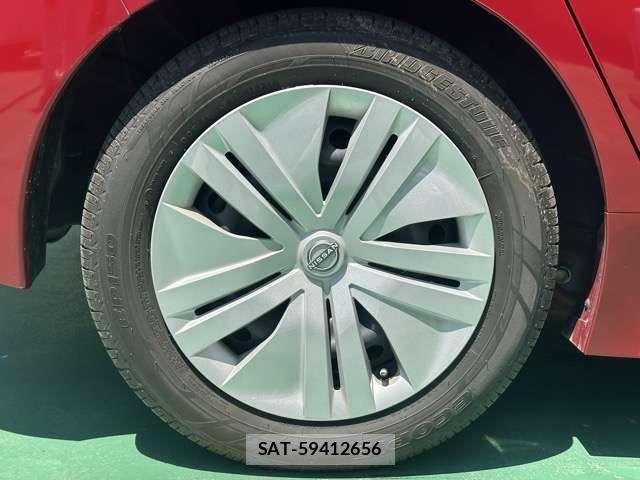 Nissan LEAF 2021-08 7617516-12