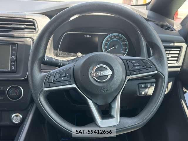 Nissan LEAF 2021-08 7617516-7