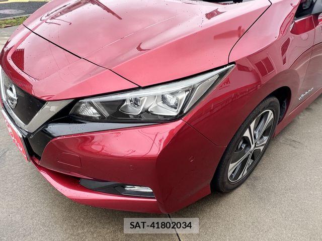 Nissan LEAF 2017-10 7617518-16