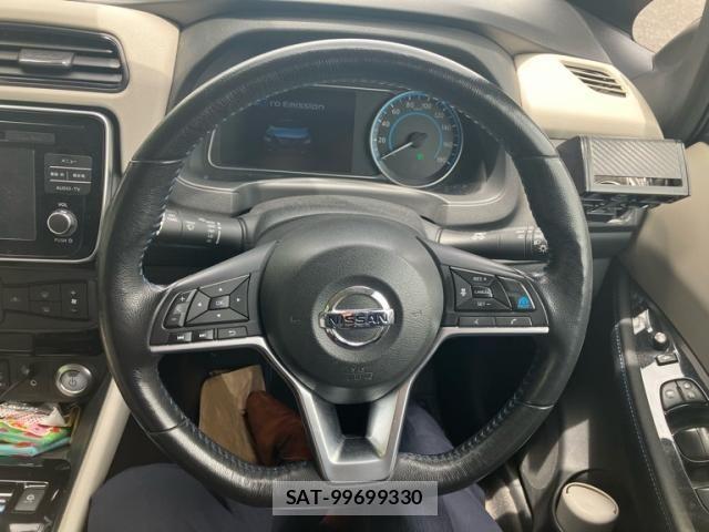 Nissan LEAF 2017-12 7617519-17