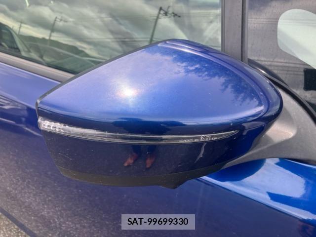 Nissan LEAF 2017-12 7617519-5