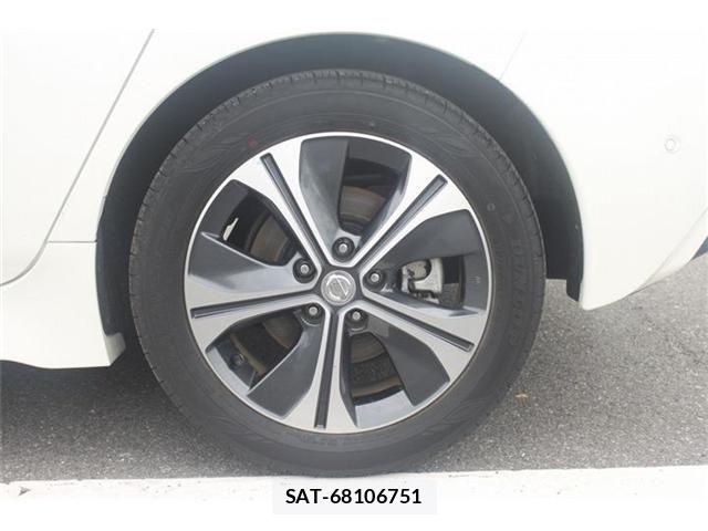 Nissan LEAF 2018-01 7617517-25