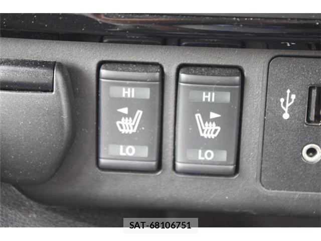 Nissan LEAF 2018-01 7617517-4