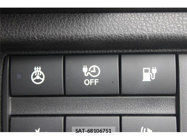 Nissan LEAF 2018-01 7617517-5