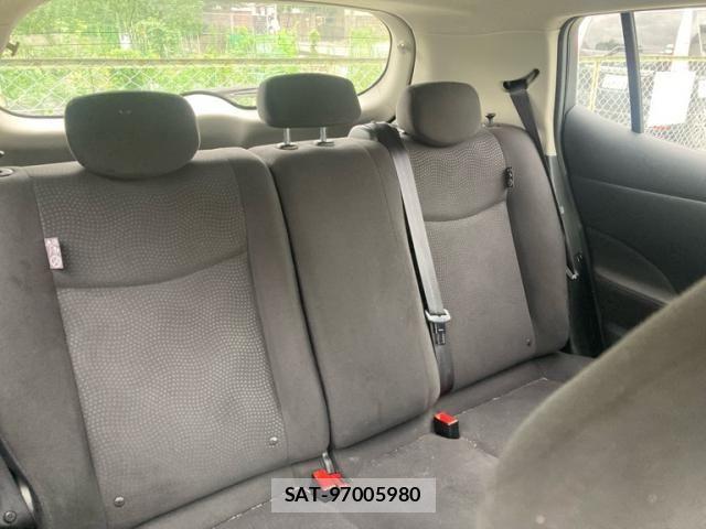 Nissan LEAF 2014-07 7617521-7