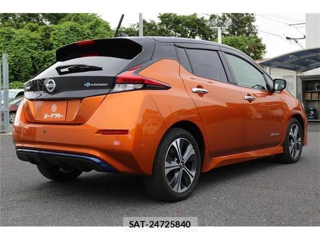 Nissan LEAF 2020-10 7617515-21