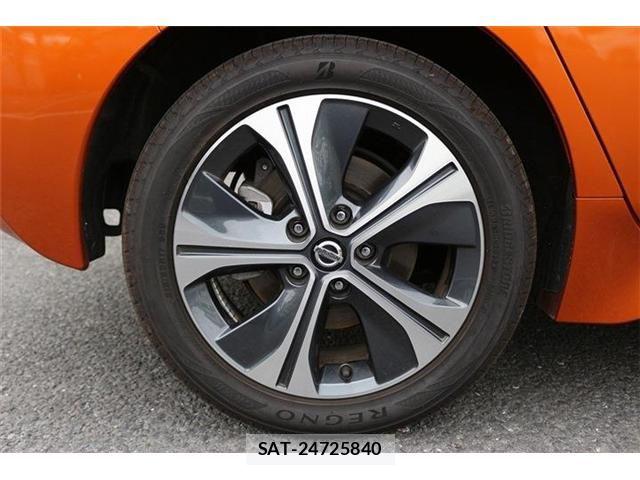 Nissan LEAF 2020-10 7617515-29