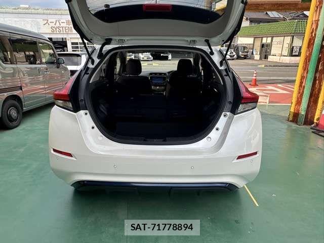 Nissan LEAF 2020-03 7617513-11