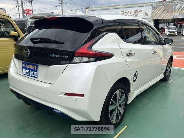 Nissan LEAF 2020-03 7617513-12
