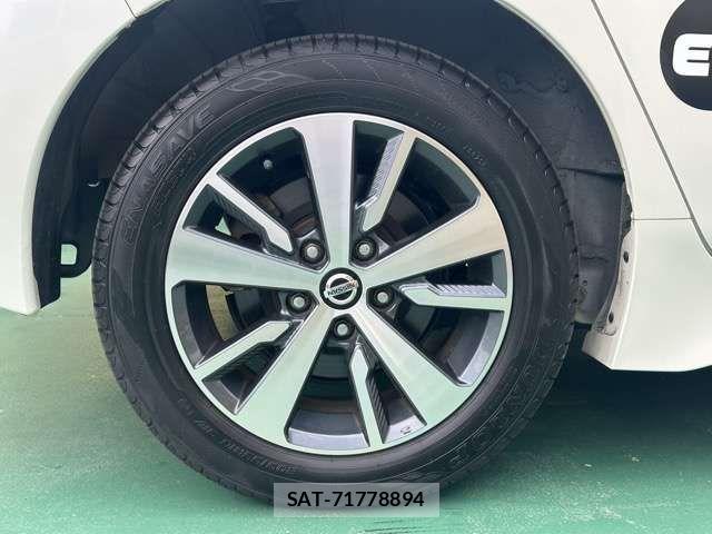 Nissan LEAF 2020-03 7617513-13