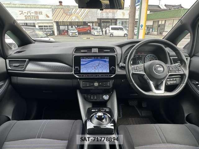 Nissan LEAF 2020-03 7617513-7