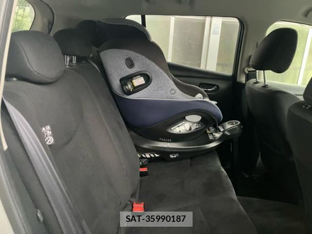 Nissan LEAF 2016-07 7617520-12