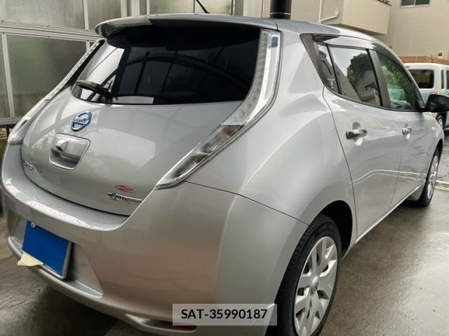 Nissan LEAF 2016-07 7617520-4