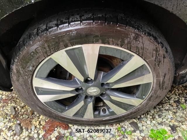 Nissan LEAF 2017-06 7724919-7