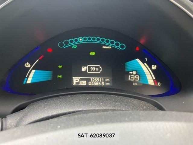 Nissan LEAF 2017-06 7724919-11