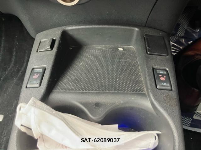 Nissan LEAF 2017-06 7724919-15