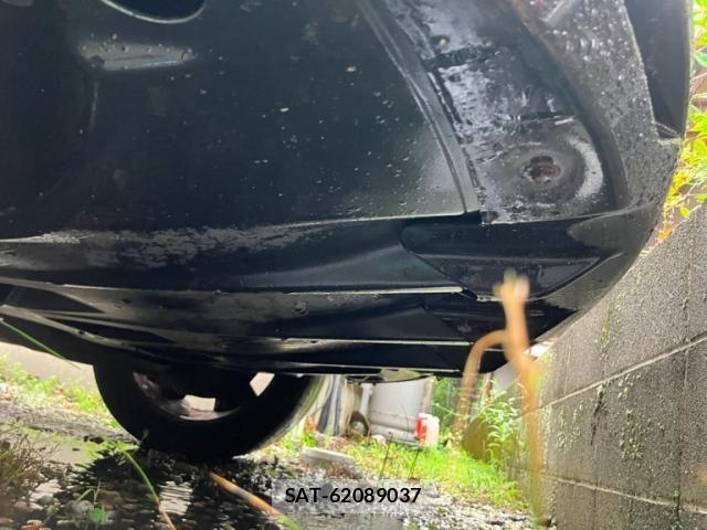 Nissan LEAF 2017-06 7724919-5