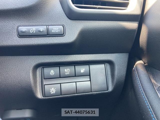 Nissan LEAF 2022-01 7724906-19