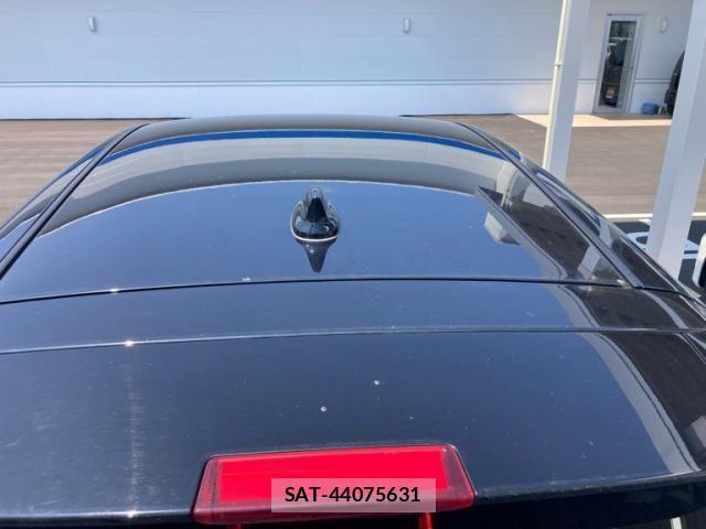 Nissan LEAF 2022-01 7724906-6