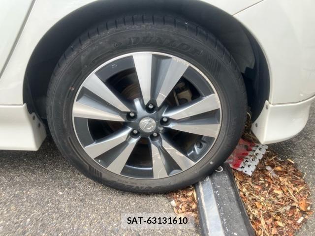 Nissan LEAF 2017-07 7724918-7