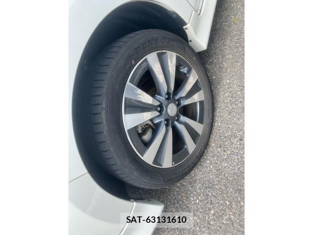 Nissan LEAF 2017-07 7724918-8