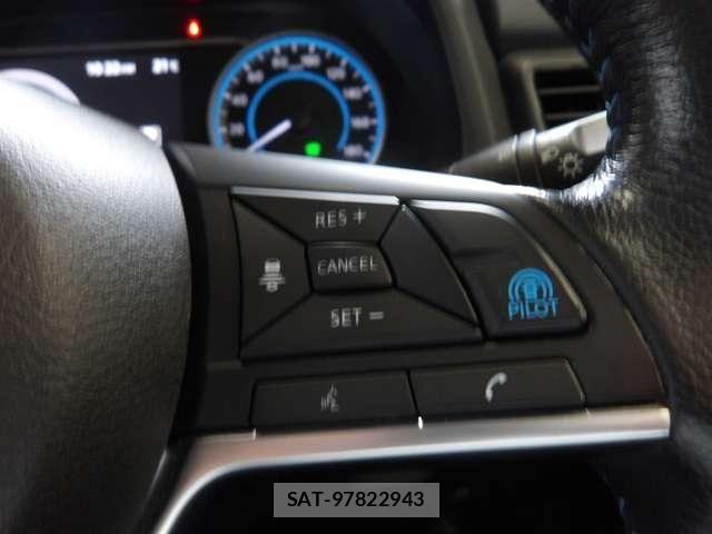 Nissan LEAF 2018-02 7724908-11