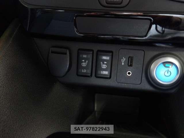 Nissan LEAF 2018-02 7724908-13