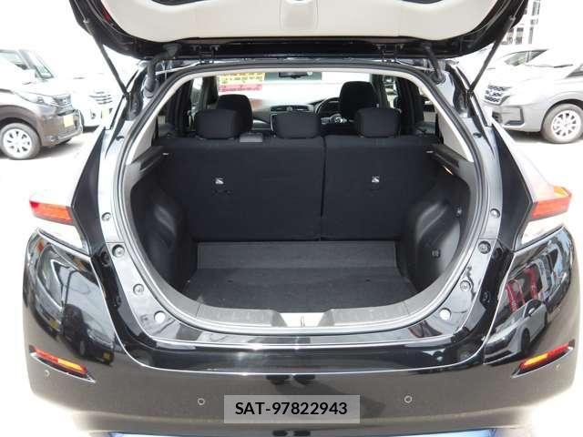Nissan LEAF 2018-02 7724908-22