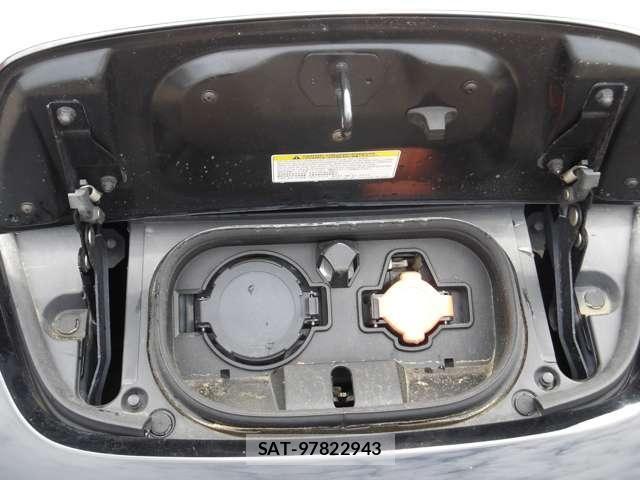 Nissan LEAF 2018-02 7724908-27