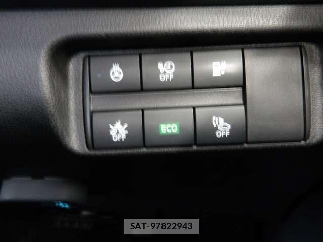 Nissan LEAF 2018-02 7724908-7