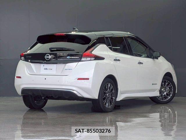 Nissan LEAF 2022-07 7724905-1