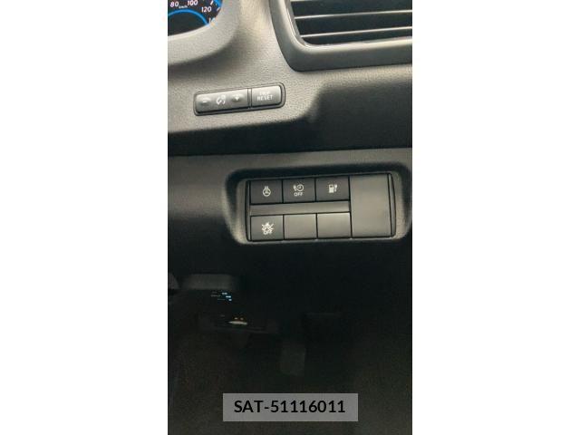 Nissan LEAF 2022-07 7786317-17
