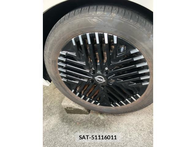 Nissan LEAF 2022-07 7786317-5