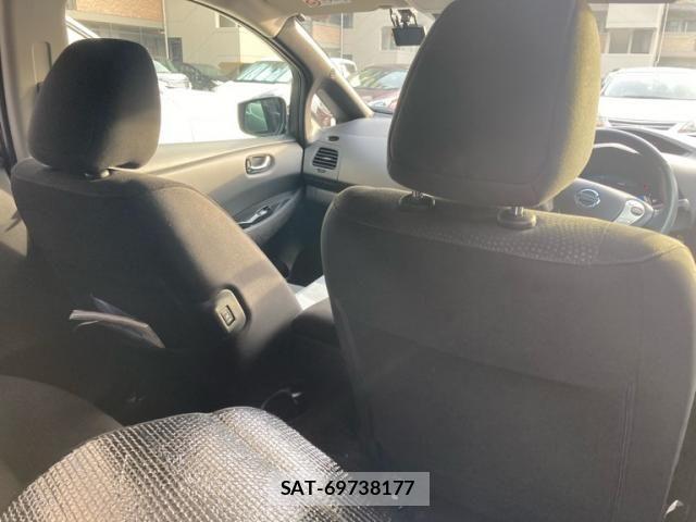 Nissan LEAF 2016-01 7786304-10